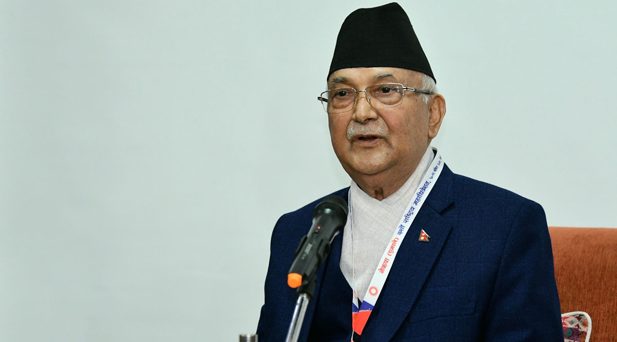 असोज ३ गतेसम्म काठमाडौं नछोड्न सांसदहरूलाई एमालेको निर्देशन