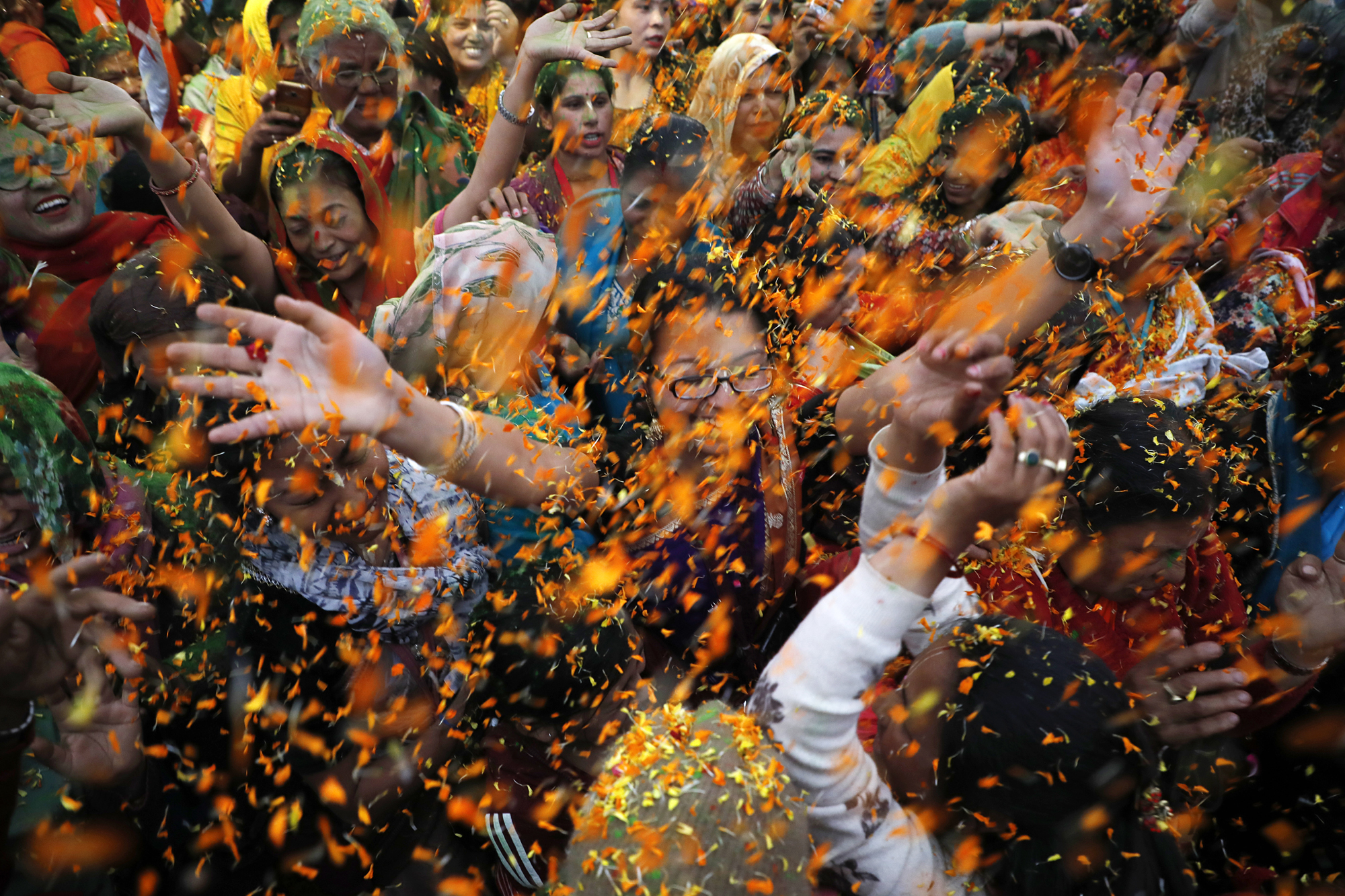 आज तराईमा होलीको निकै चहलपहल