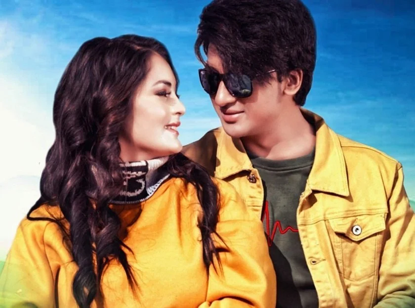 एक्टर एकै साथ ७० सिनेमा हलमा प्रदर्शन हुँदै