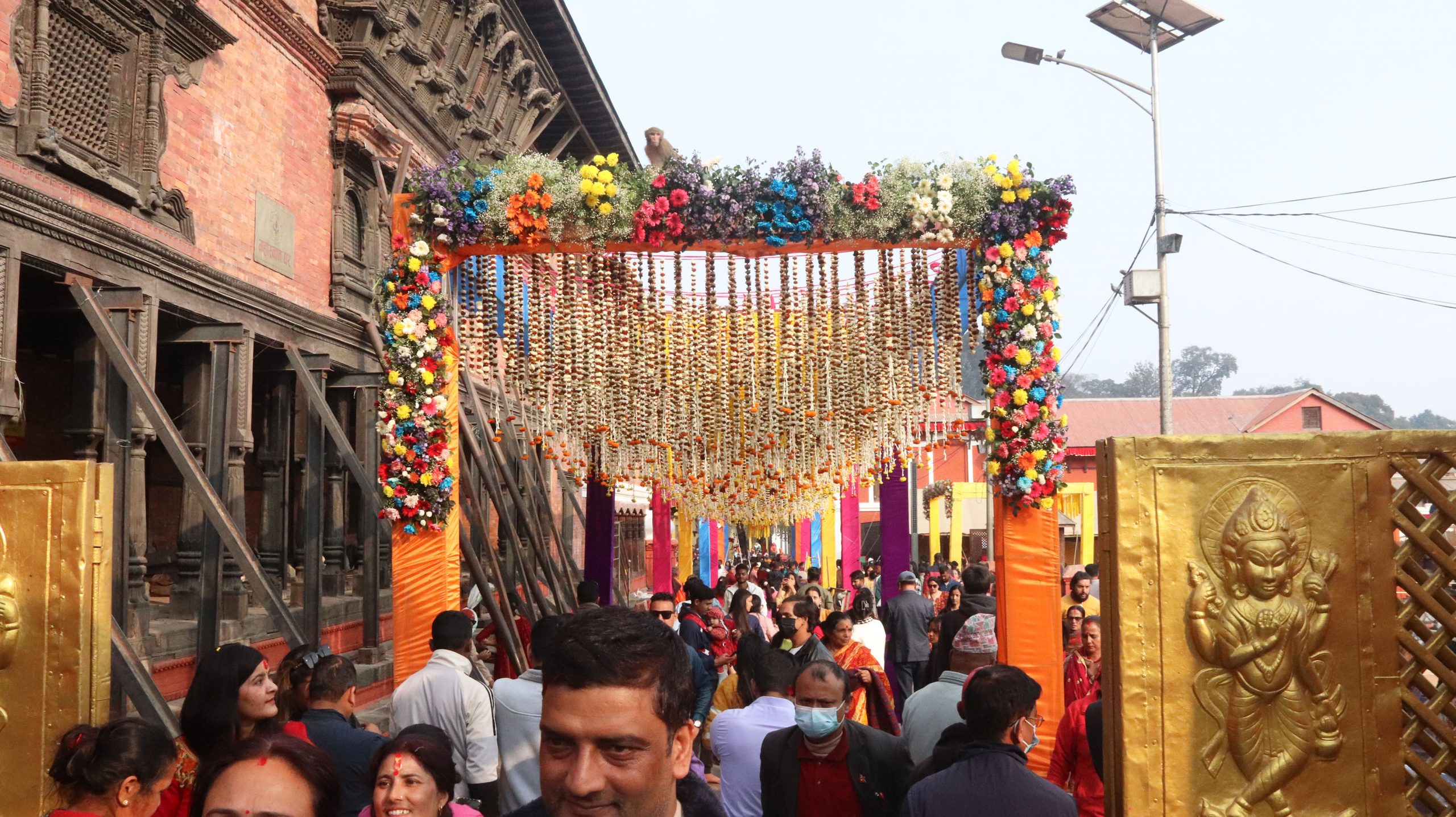 आज महाशिवरात्रि, भगवान शिवको पूजा गरी मनाइँदै