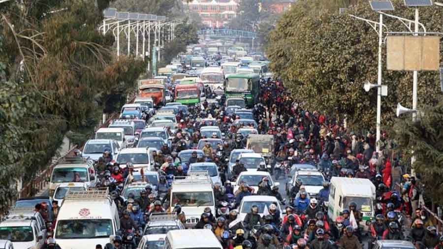 चौवन्न प्रतिशत सवारीसाधन मापदण्डविपरीत