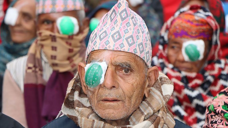 भारत, बङ्गलादेश र भुटानका आँखाका बिरामी उपचार गर्न नेपालमा