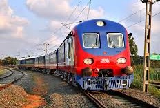 मुआब्जा विवादले रेल्वेको काम रोकियो