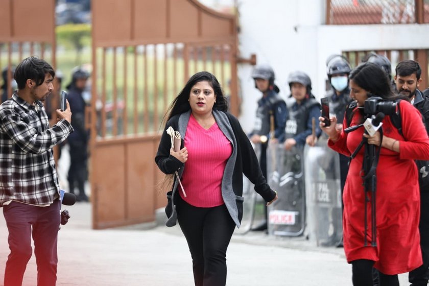 महेश बस्नेतलाई पक्राउ गर्न शोभा पाठकको माग, पुगिन सरकारी वकील कार्यलय